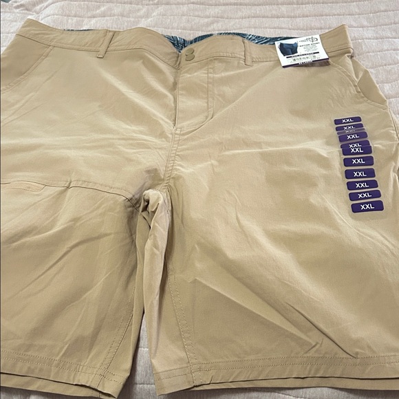 Men's Tan Flat Front Shorts - Picture 1 of 4